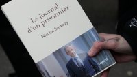 Саркози продаде за дни над 100 000 от книгата си за затвора
