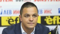 Цанко Цанков с постижение за 24-часово непрекъснато плуване в Дунав без неопрен 