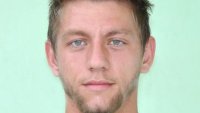 Учителят педофил искал при жена си и детето си, бил стресиран в килията