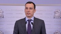Терзиев поема финансите на столицата докато Клисурски е министър