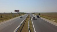 Кола блъсна полицай на магистрала "Тракия"