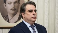 Асен Василев: Цели се да се мине изцяло на хартиен вот