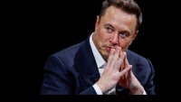 Мъск против Украйна да използва Starlink за удари срещу Русия