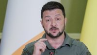 Зеленски изключи изтегляне на украинските войски от Донбас