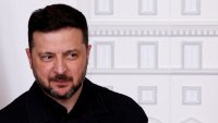 Изнервен, Зеленски сваля ръкавиците пред администрацията на Тръмп