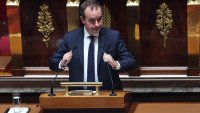 Френското правителство устоя на вот на недоверие заради жегите