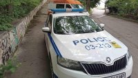 Кола се заби в автобус, 26-годишен шофьор загина тази сутрин
