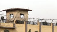 Десетки избягаха от затвор в Пакистан след поредица земетресения