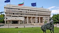 МВнР: Няма данни за пострадали българи при мощния трус в Тибет 