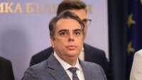 Асен Василев: Правилна и бърза реакция на Иван Демерджиев