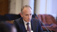 Вълчев увери: Изпитът по математика след 7. клас няма да затрудни учениците
