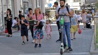 Искания: Тротинетките с номера, да се карат след шофьорски курсове