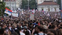 Има ли връзки между престъпния свят и президента на Сърбия Вучич?