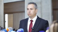 “Възраждане“ ще участва в дебатите и в гласуването на вота, внесен от ПП-ДБ