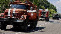 Пожар избухна на покрива на общината в Троян, няма пострадали