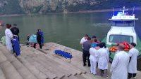 Вече девет са жертвите в потъналата лодка с туристи в Китай