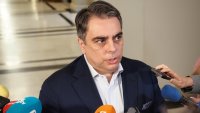 Василев за руския патриарх Кирил: Служител е на КГБ