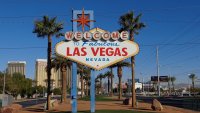 Viva Las Vegas: Туристическа криза и празни казина?