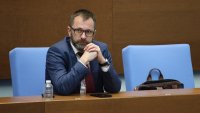 ИПБ пита шефа на АПИ за бонуси за "добре свършена работа"
