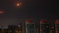 Русия атакува четири района в Киев, има загинал