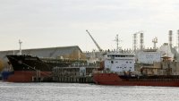 Руският петрол отново привлича капитали: как инвеститорите могат да се възползват от паузата в санкциите