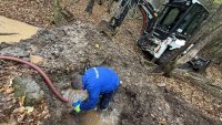 Пробит с бургия водопровод е нарушила водоснабдяването на село Боснек