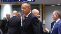 Сиярто: Решението на МНС срещу Унгария е дребно политическо отмъщение