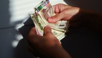 Гуцанов: От 1 юли минималната пенсия става 630.50 лв.