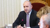 Радев ще се срещне с БСП и ИТН за консултации след оставката на кабинета