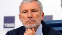 Журналист попита руски депутат защо не се бие на фронта, той изпадна в истерия ВИДЕО