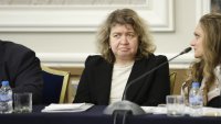 Киселова: Предизвикателство е как хората да не получат „шокови удари“ при приемане на еврото