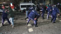 Майка на момче, задържано при безредиците в София: Връзваха момичетата за пейки