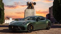 Maserati отбеляза 100 години от емблемата Тризъбец по време на 1000 Miglia 2026
