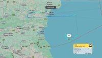 Разузнавателен самолет на САЩ кръжи във водите край Варна 