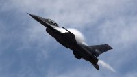 F-16 свали дрон, навлязъл в румънското въздушно пространство