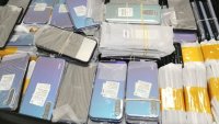 Телефони, дрехи, обувки - митница Бургас продава на търг контрабандни стоки