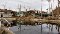 Бурята "Имелда" връхлетя Бермудските острови