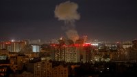 Русия атакува Киев с балистични ракети, има ранени