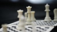 Веселин Топалов победи Гари Каспаров в Мача на легендите 