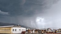 Днес захладнява, обявен е жълт код за валежи и гръмотевици в 12 области