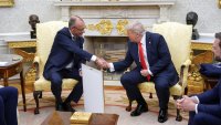 Мерц занесе на Тръмп кръщелното на дядо му германец