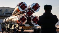 Гордостта на СССР изчезва: Космическият гигант, произвеждащ "Съюз" е пред фалит