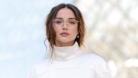Ана де Армас беше снимана в обятията на новия си, изненадащ приятел