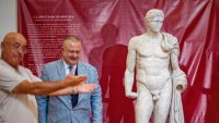 В София представиха напълно реставрираната втора статуя от Хераклея Синтика 