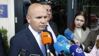 Европейският парламент няма да снеме имунитета на Илхан Кючюк