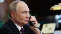 Нито Пражка пролет, нито ГУЛАГ: Ето как Русия на Путин пренаписва историята, за да оправдае войните си
