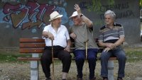 6203 пенсии са запорирани заради дългове
