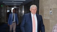 Държавата трудно ще осигури средства за държавни домове за възрастни