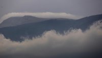 Дъжд ще вали през целия ден, в планините - мокър сняг