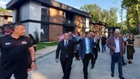 Какво могат да предприемат закупилите апартаменти в "незаконния град" във Варна?